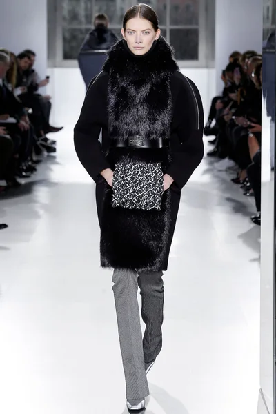 Look 2